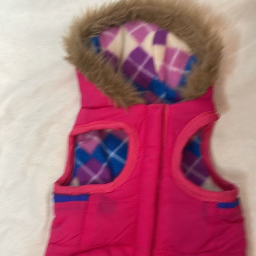 Dog Quilted Fleece Jacket. - Picture 2 of 9